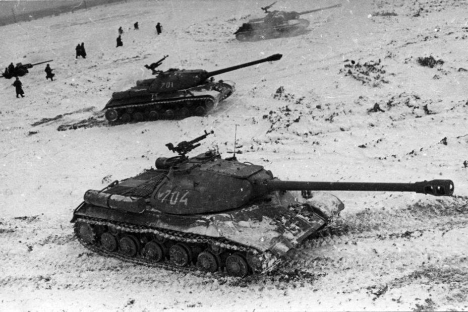 ИС-3 на зимних учениях 50е годы ИС-3 на зимних учениях 50е годы